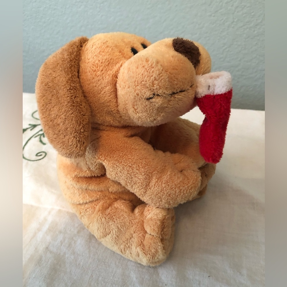 TY 2004 Pluffies Goodies The Dog with Stocking Tag as shown
